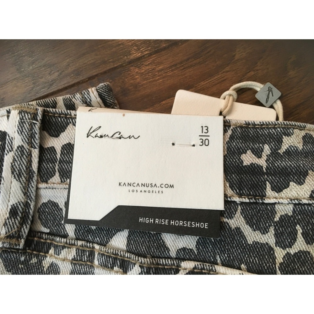 KanCan High Rise Barrel Horseshoe Jeans Leopard Print size 13/30 NWT - Picture 7 of 7